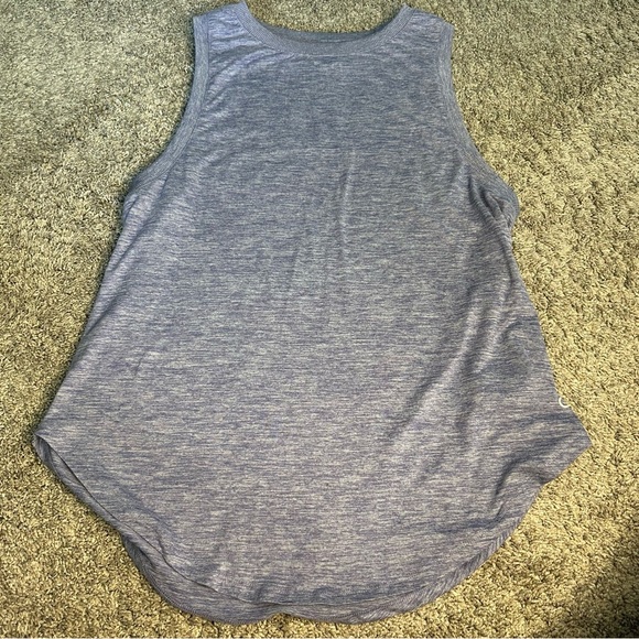GapFit Brushed Tech Jersey Knot-Hem Tank Top Purple Small athletic gopcore lilac - Picture 6 of 12